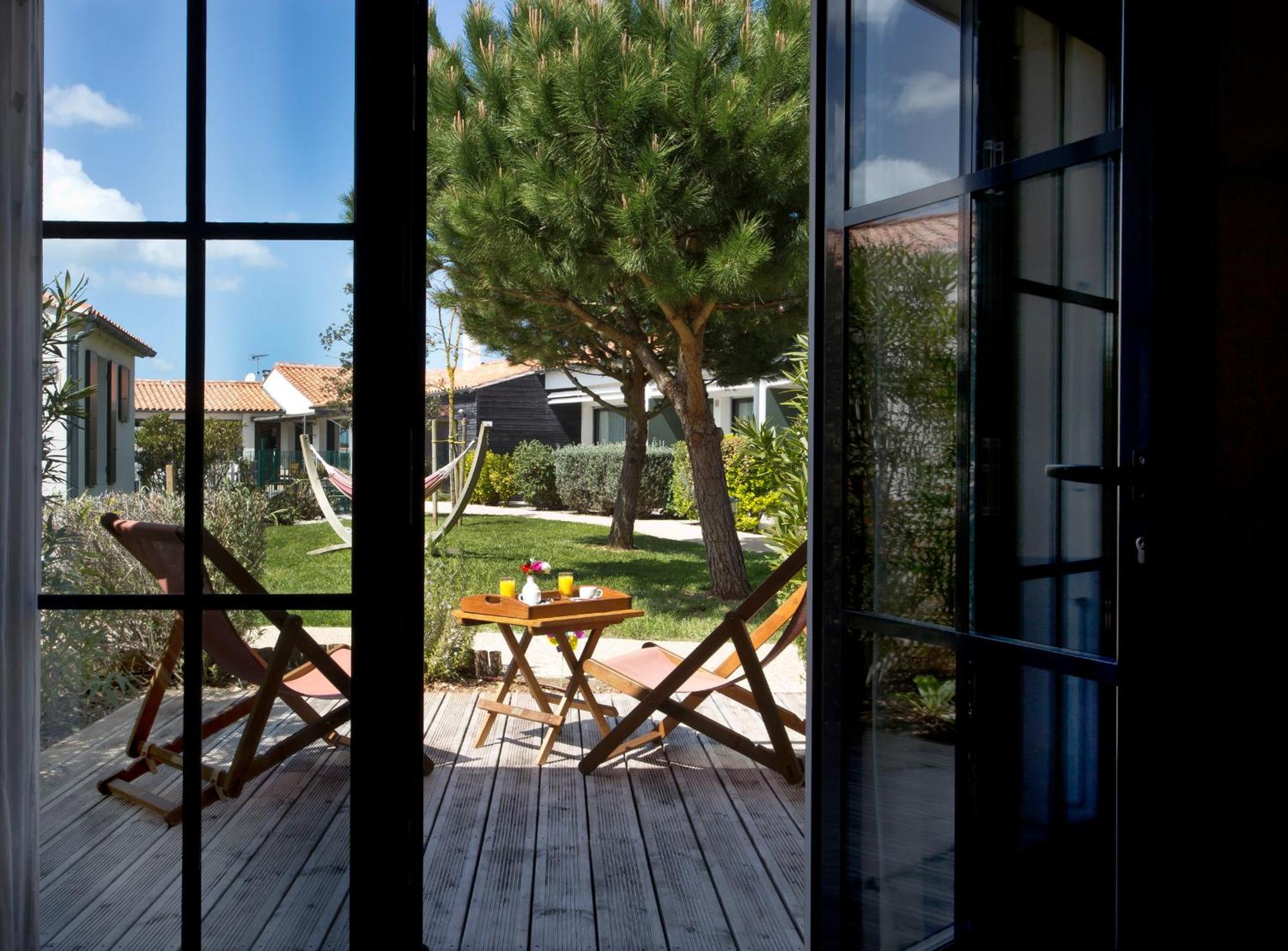 Garden Side Suite